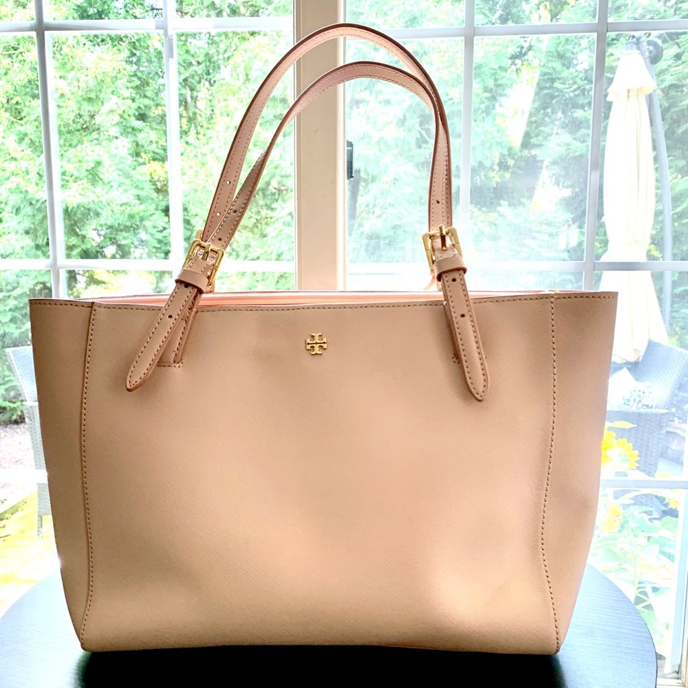 Tory Burch light pink leather tote